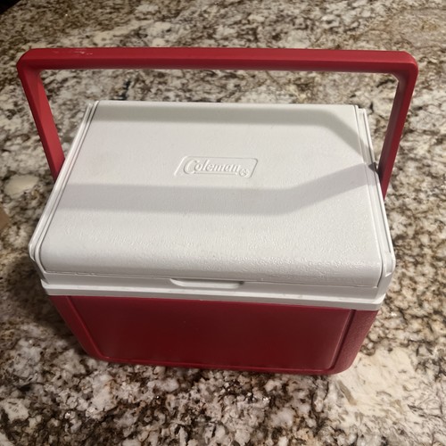 Vintage coleman red - vintage,