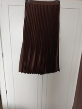 Pleated Skirt L