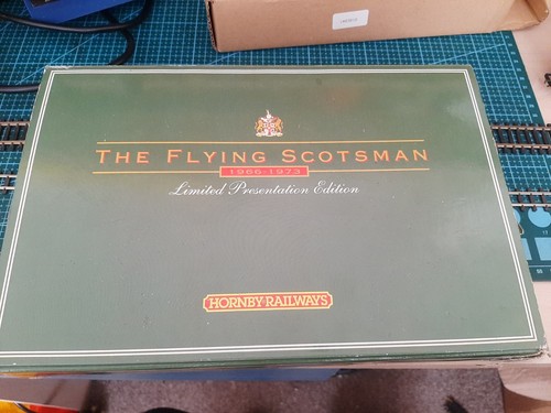 Hornby r075 flying scotsman - hornby,
