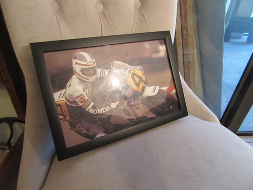Framed 5x7 photo - 11.5x7.5, fast