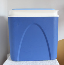 Cool box passive 24L handle