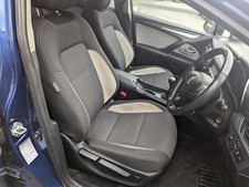 TOYOTA AVENSIS - Complete