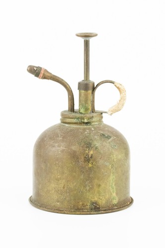 Vintage brass hong kong 555 - brass,