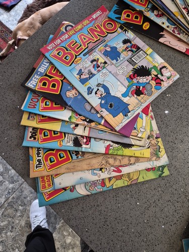 Job lot x49 vintage - lot, beano