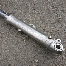 HONDA CB200 CB200T - ORIGINAL LEFT HAND FORK LEG GOOD ORDER
