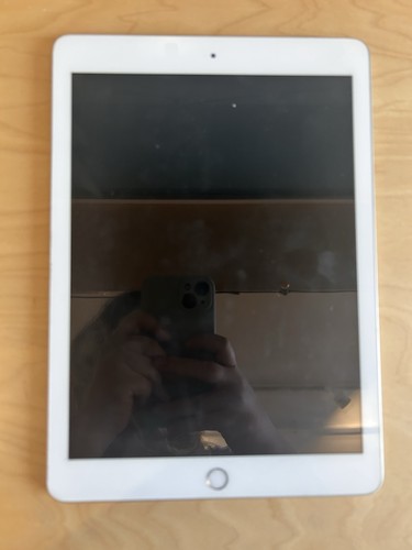Apple ipad 6th generation - ipad,