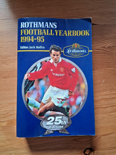 Rothmans football yearbook - rothmans,