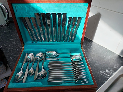 44pc silver metal cutlery set - 44pc,