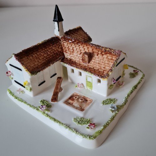 Coalport cottages fine - fine, bone