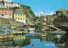 Postcard -Cornwall - mevagissey view of the inner harbour