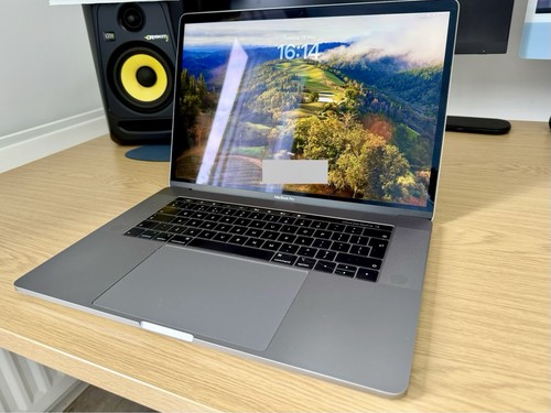 Apple macbook pro - apple, 2019