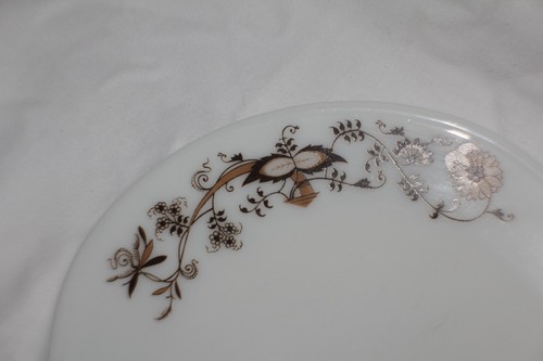 Pyrex steak plates - , x