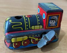 VINTAGE TIN TOY CLOCKWORK