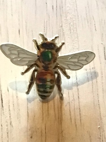Gold plated enamel - gold, bee