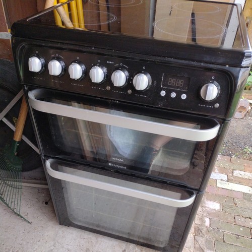 Hotpoint electric cooker - electric, 60cm