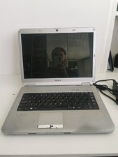 Sony Vaio Laptop VGN-NS10J