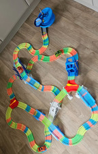 Glow Tracks Ultimate Super