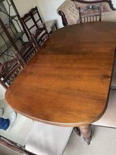 Mahogany Extendable Table for