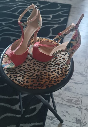 Sexy heels - sexy,