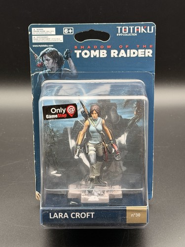 Lara croft figure 30 - lara,