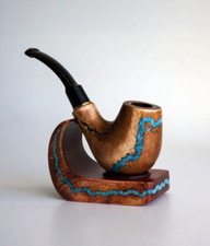 Handcrafted wooden tobacco