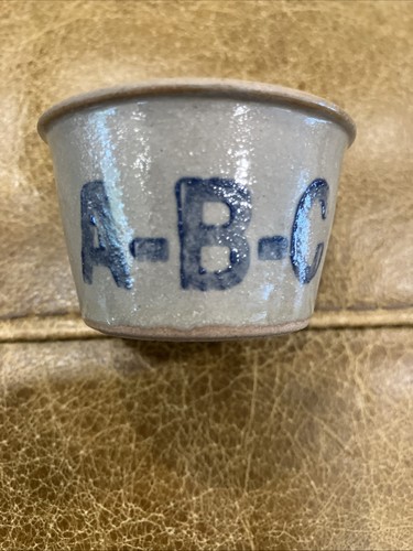 Beaumont brothers pottery mini - pottery,
