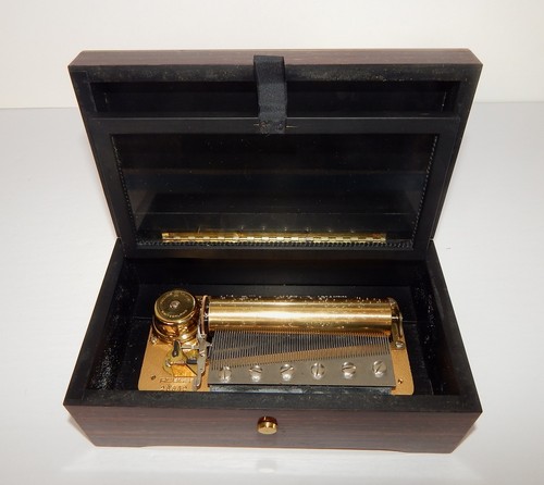 Vintage reuge note music - reuge, 72-note
