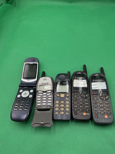 Vintage mobile phone job lot - mobile, /