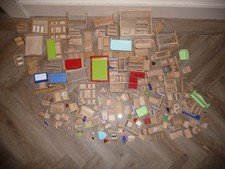 Dolls house furtniture 1/12