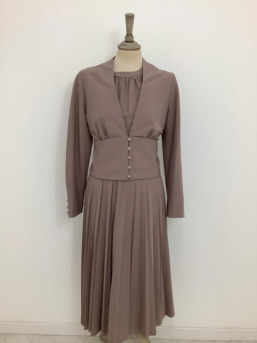 Vintage 80s does 40s - , cresta