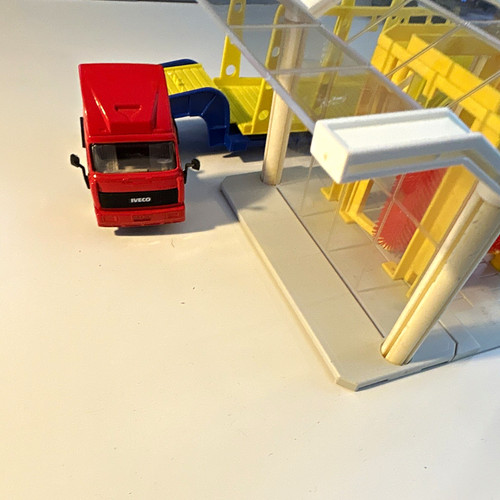 Siku iveco truck low - low, loader