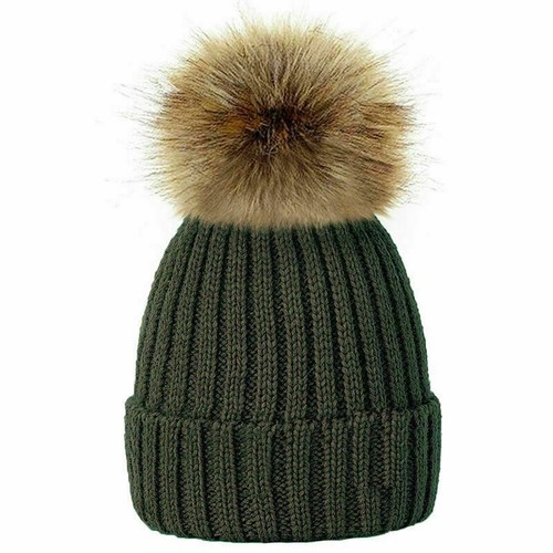 Hat beanie knitted - knitted, pom