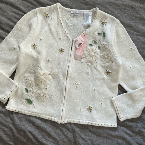 Nwt white snowflake poinsettia - nwt,