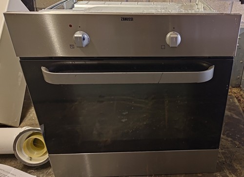 Zanussi single electric - , built