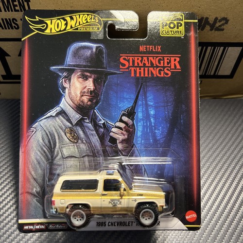 Hot wheels premium pop - hot,