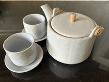 Pour la Mansion - ceramic tea