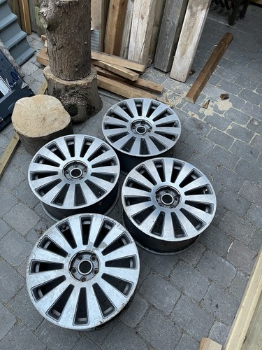 Audi set 5 wheels - s8,