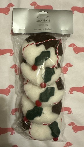 Felt christmas puddings - 5,