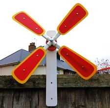 OMN  DIY HANDMADE OUTDOOR   PLASTIC GARDEN WINDMILL  BLADES. EASY TO FIT SET. mc