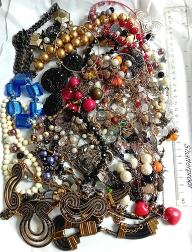 1110g job lot - broken, tangled