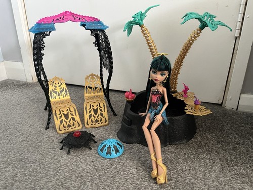 Monster high cleo nile 13 - high,