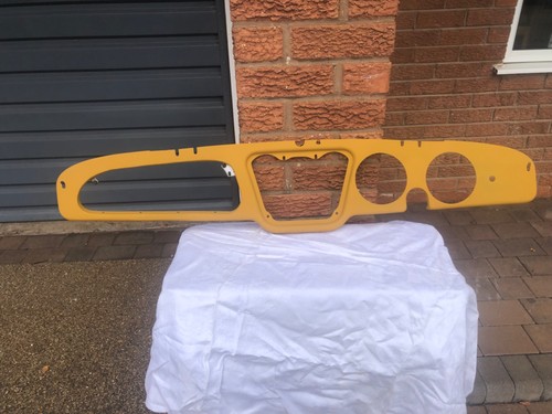 Triumph tr2 tr3 rhd dashboard - tr3,