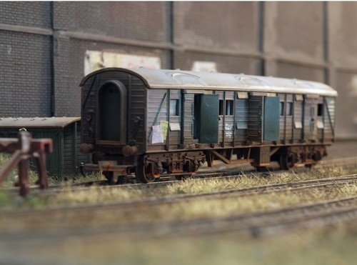 Heavily weathered gauge - weathered, oo