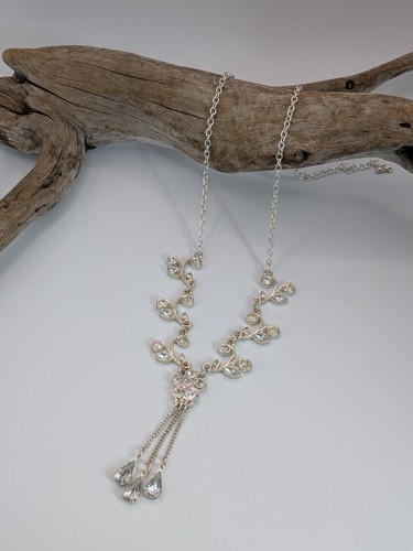 Avon silver tone flower drop - flower,