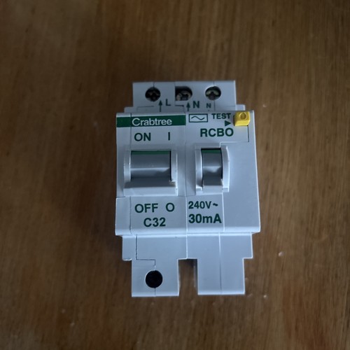 Crabtree amp curve 10ka - 32, c