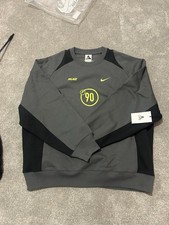 PALACE NIKE TOTAL P90 CREW