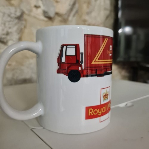 Royal mail ford cargo - royal,