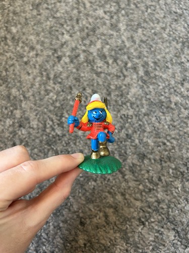 Vintage 1996 the smurfs - vintage,