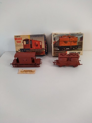 Airfix gauge brake van - r.4.,