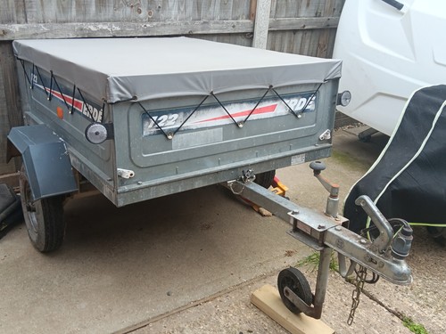 Erde trailer 122 - erde,
